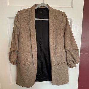 Zara • Blazer • Size M